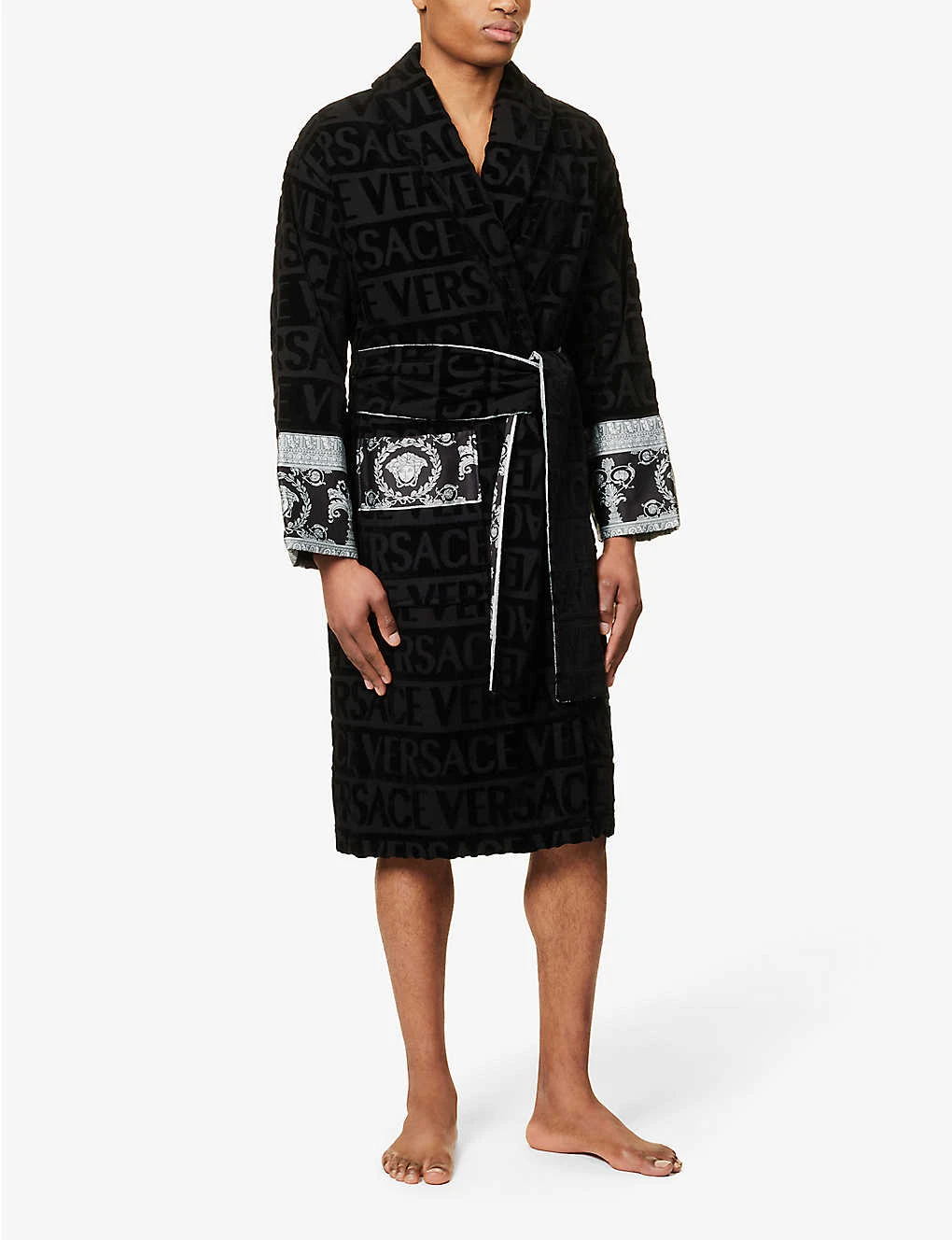 Versace Logo And Baroque-print Cotton-towelling Robe 2 Versace Logo And Baroque-print Cotton-towelling Robe - Image 2