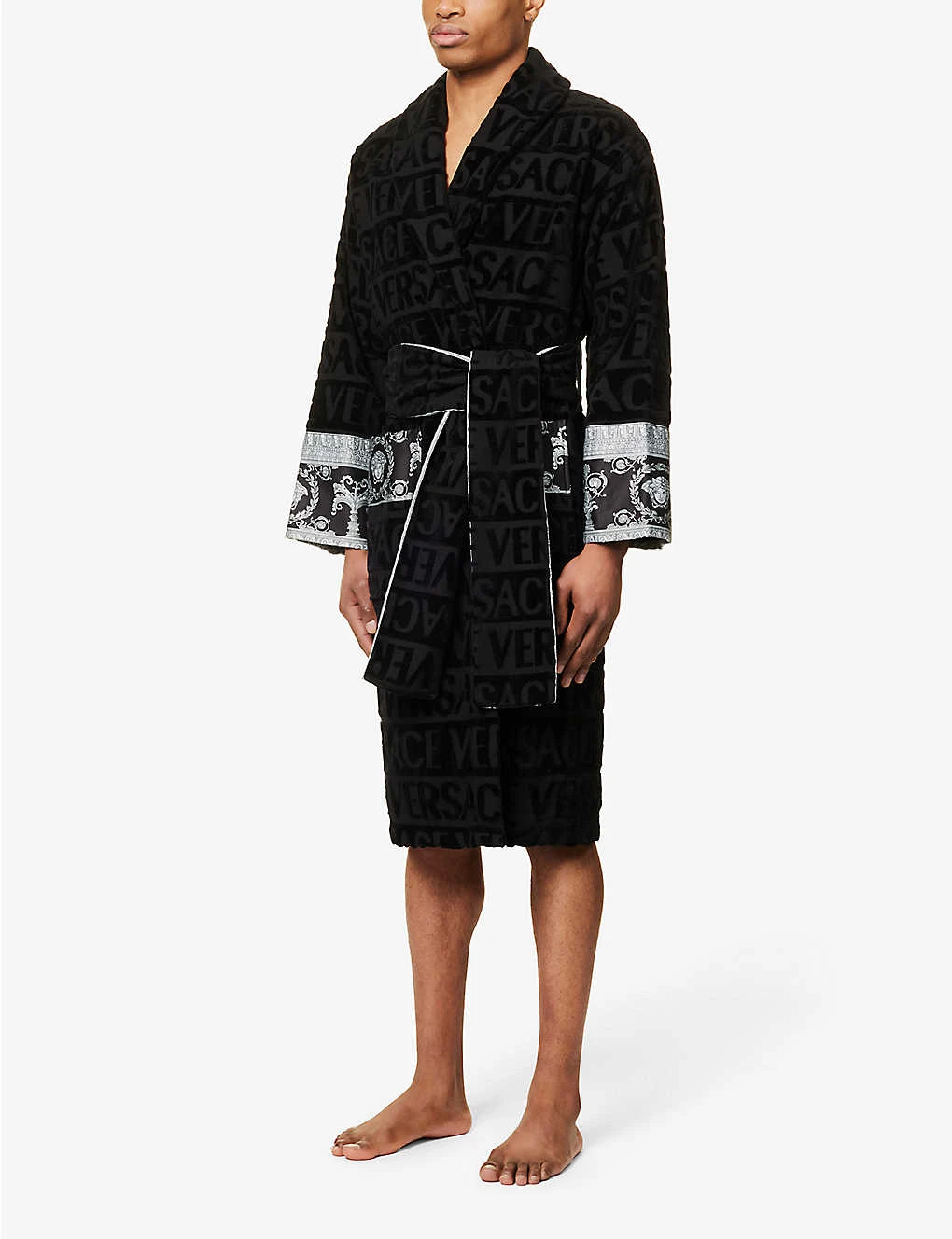Versace Logo And Baroque-print Cotton-towelling Robe 3 Versace Logo And Baroque-print Cotton-towelling Robe - Image 3