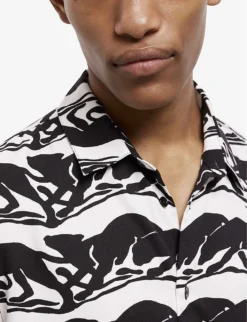 THE KOOPLES Panther-print Woven Shirt 10 THE KOOPLES Panther-print Woven Shirt -Falkeis Store R04137036 BLA28 ALT04