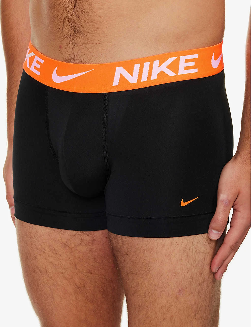 Nike Branded-waistband Pack Of Three Stretch Recycled-polyester-blend Trunks 4 Nike Branded-waistband Pack Of Three Stretch Recycled-polyester-blend Trunks - Image 4