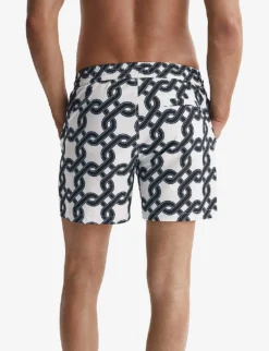 Reiss Chain Graphic-print Regular-fit Recycled-polyester Swim Shorts 8 Reiss Chain Graphic-print Regular-fit Recycled-polyester Swim Shorts -Falkeis Store R04169170 WHITENAVY ALT03