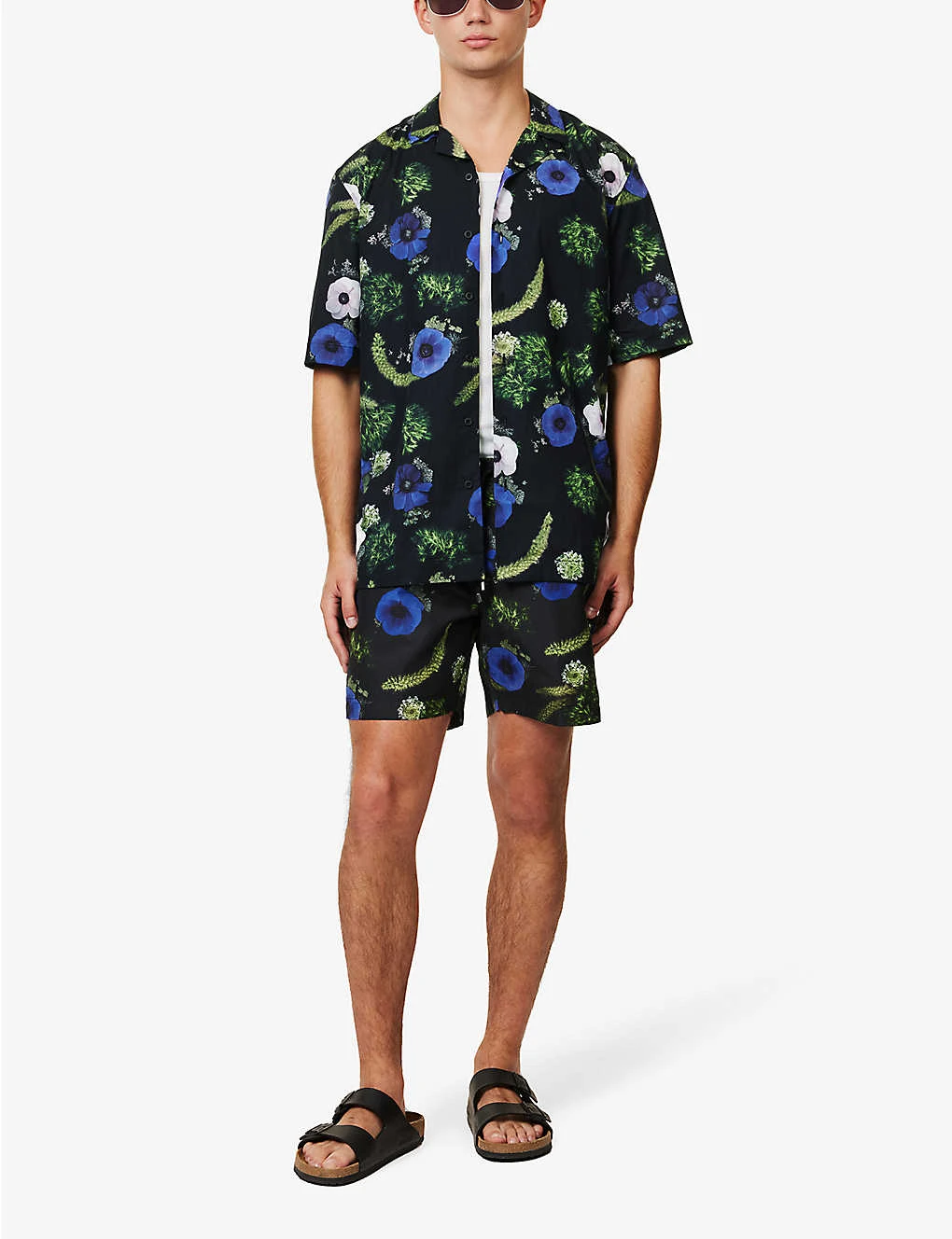 Sunspel Floral-print Mid-rise Recycled-polyester Swim Shorts 2 Sunspel Floral-print Mid-rise Recycled-polyester Swim Shorts - Image 2