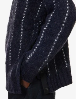 Sacai Heart-jacquard Split-hem Wool-blend Jumper -Falkeis Store R04182057 NAVY ALT04