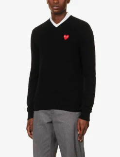 Comme Des Garçons Play Brand-embroidered V-neck Wool-knit Jumper 7 Comme Des Garçons Play Brand-embroidered V-neck Wool-knit Jumper -Falkeis Store R04182754 BLACK ALT02